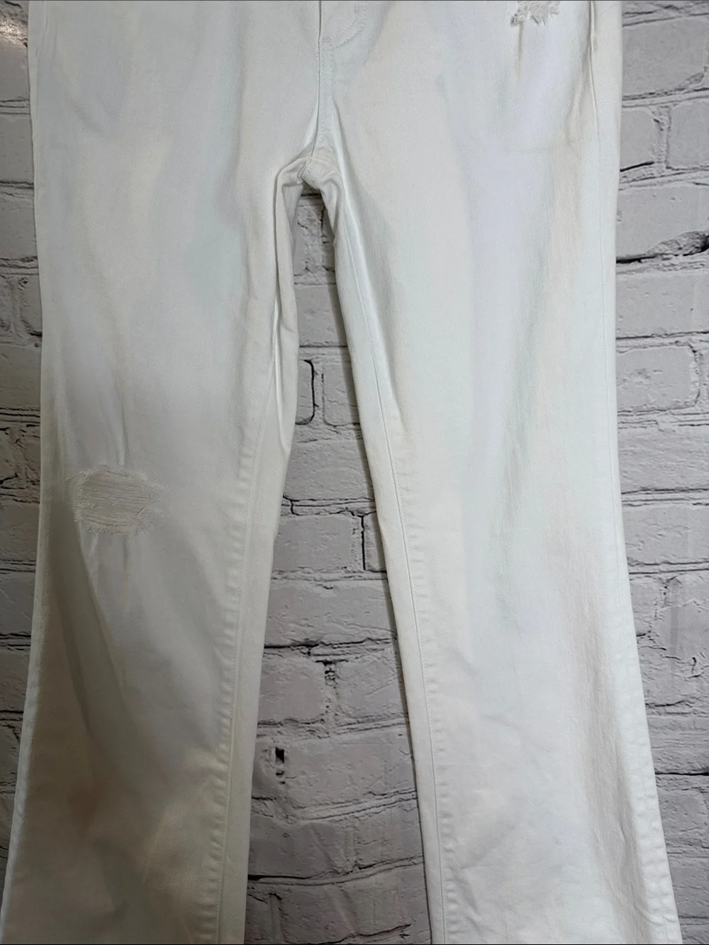 Tory Burch White Distressed Bootcut Jeans Size 27 Excellent Condition
